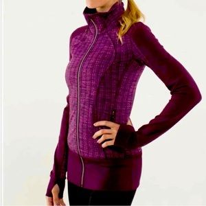 Lululemon Purple Plum Nice Asana Jacket in Ziggy Wee August Glo Size 8